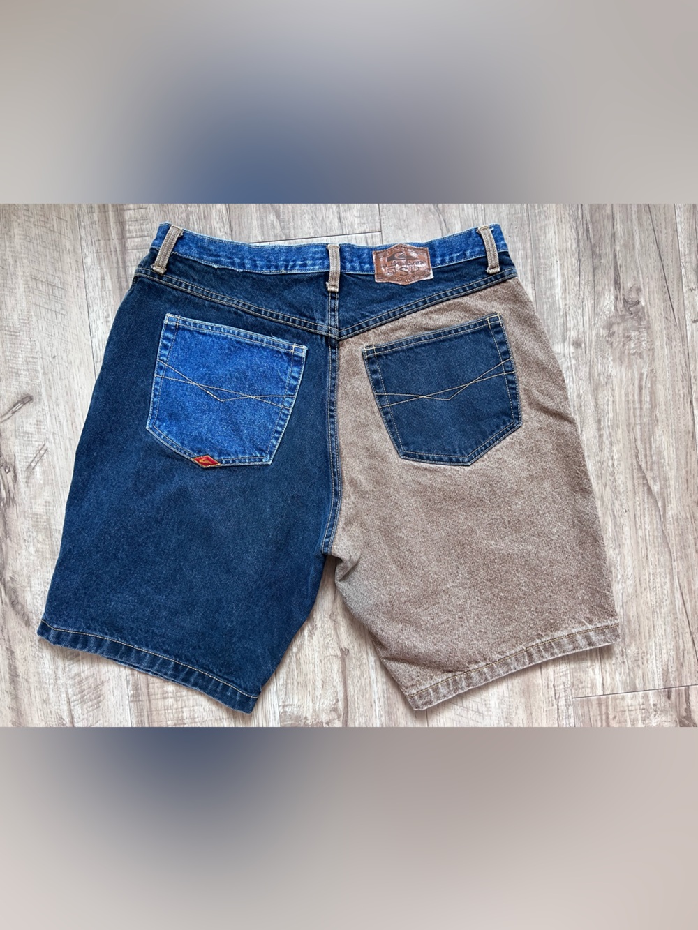 Vintage Quicksilver made USA Men's two tone colorblock Denim Shorts 80s jorts